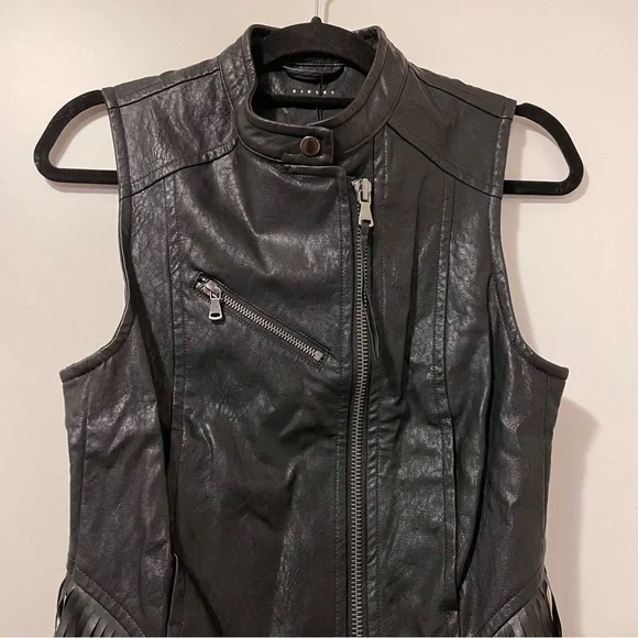 NWT Sisley The Rock Club Faux Leather Fringe Moto Vest Size XS - Picture 3 of 9